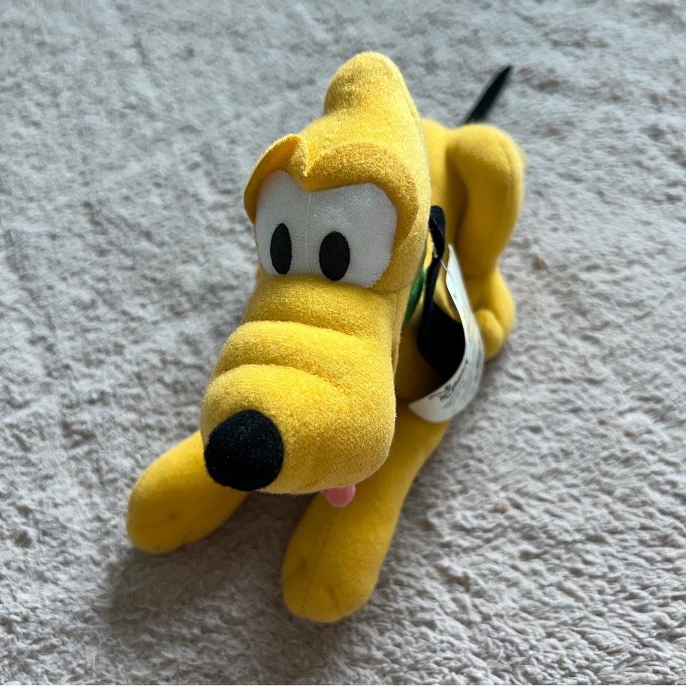 NWT Vintage Disney‎ Pluto Plush Toy